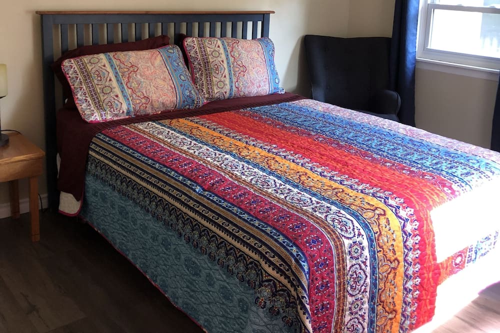 Photo of Bedroom in Port Burwell
