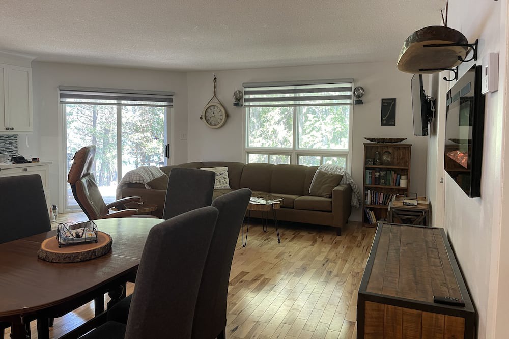 Photo of Livingroom in Selwyn