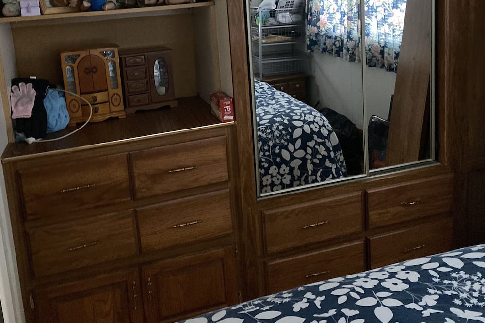 Photo of Bedroom in Pefferlaw