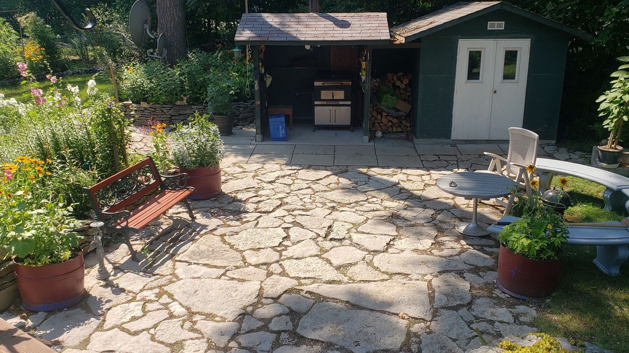 Photo of Patio Balcony in Victoria Road