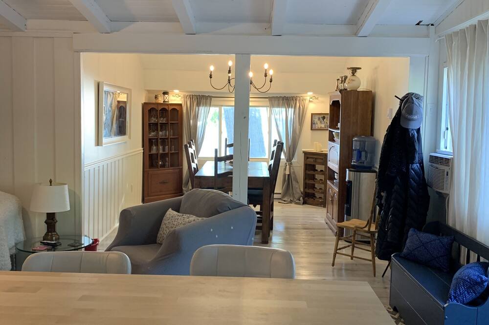 Photo of Livingroom in Brechin