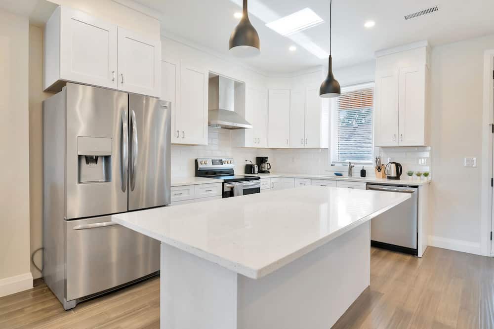 Photo of Kitchen in Walkerville