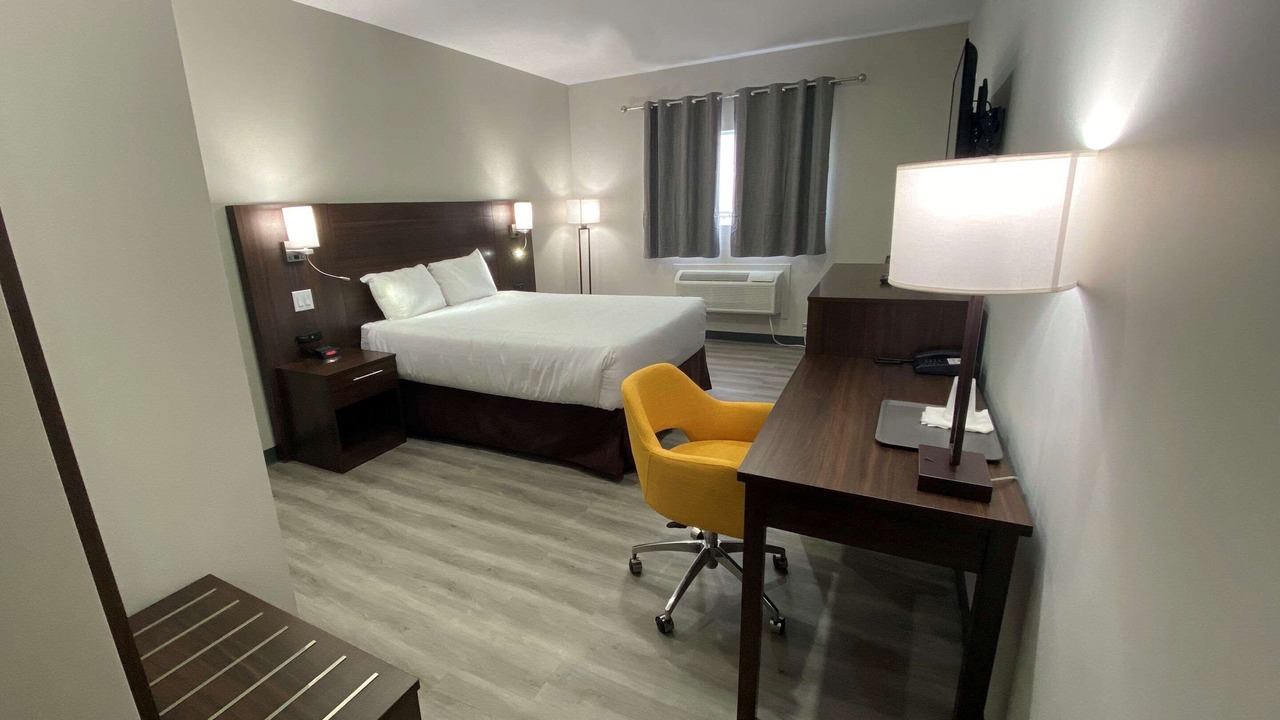 Photo of Bedroom in Cochrane