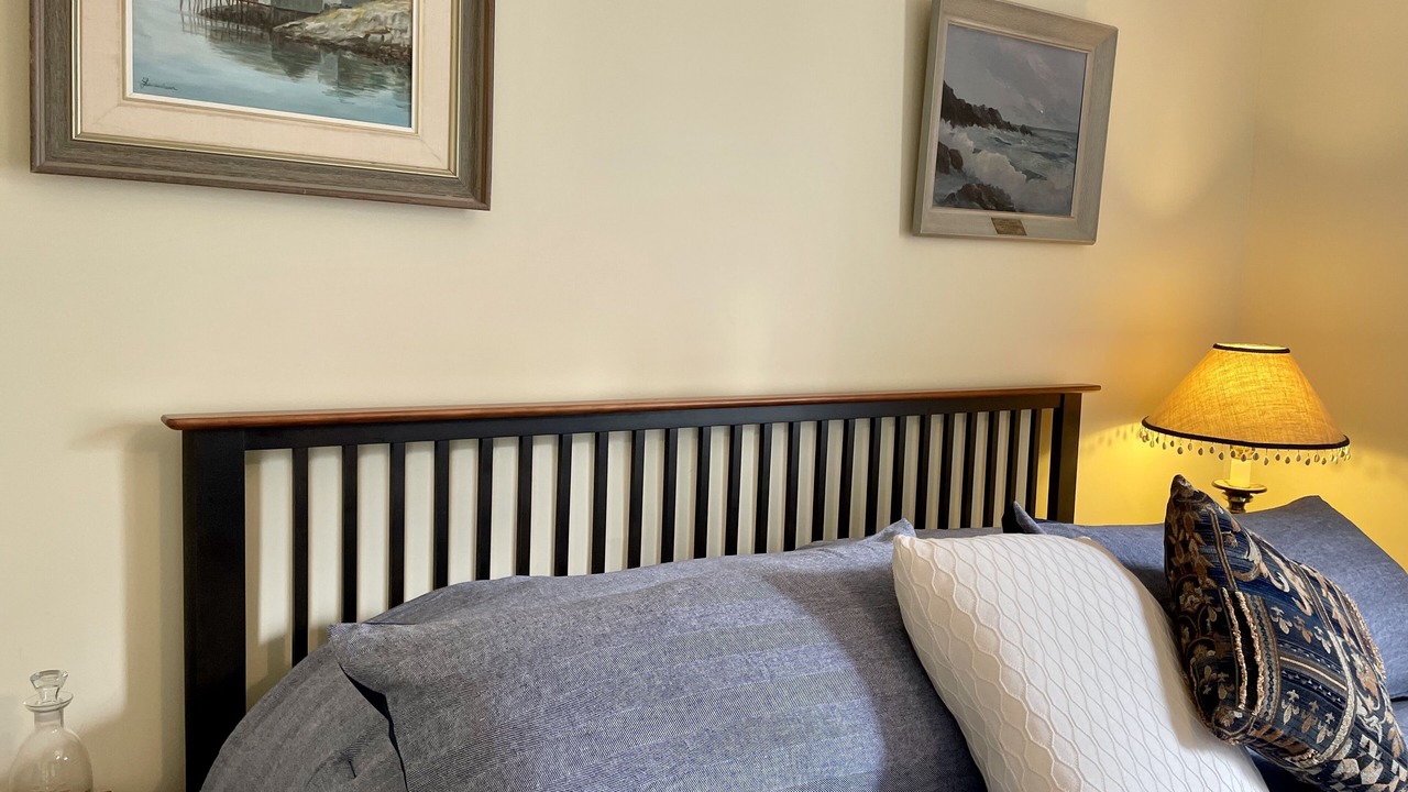 Photo of Bedroom in Gananoque