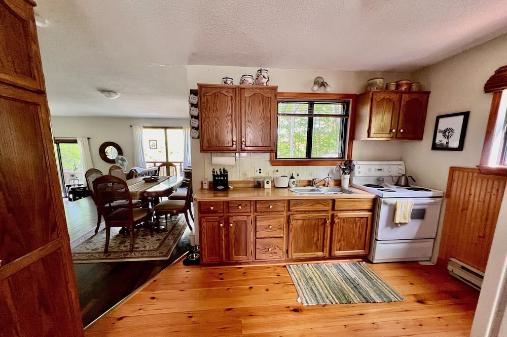 Photo of Kitchen in Trent Lakes