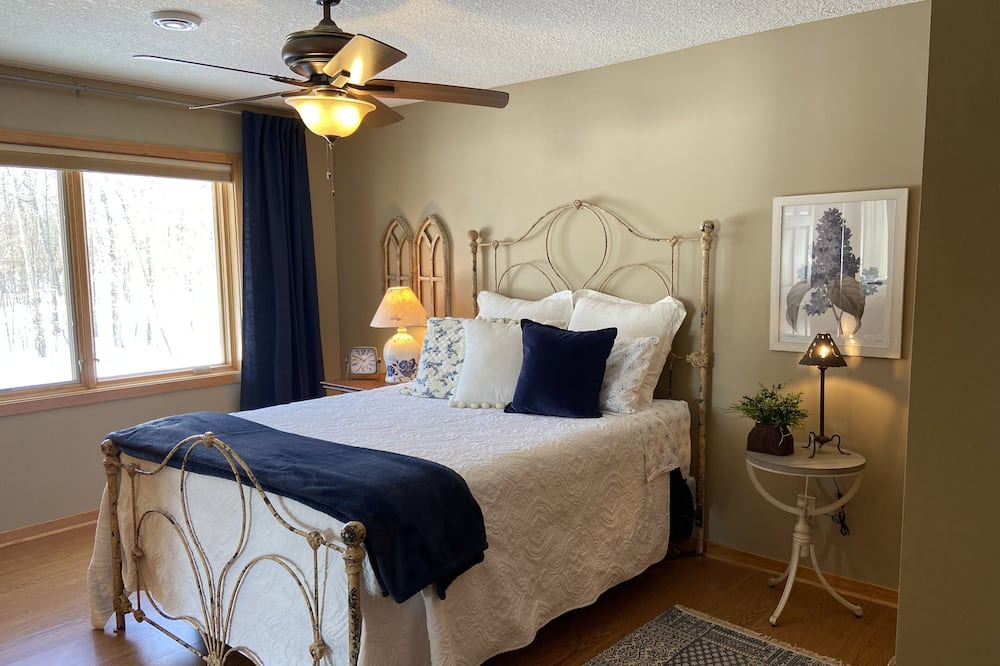 Photo of Bedroom in Aitkin