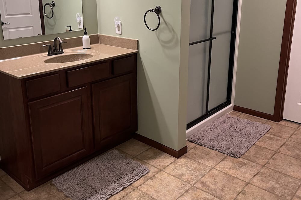 Photo of Bedroom in Blaine
