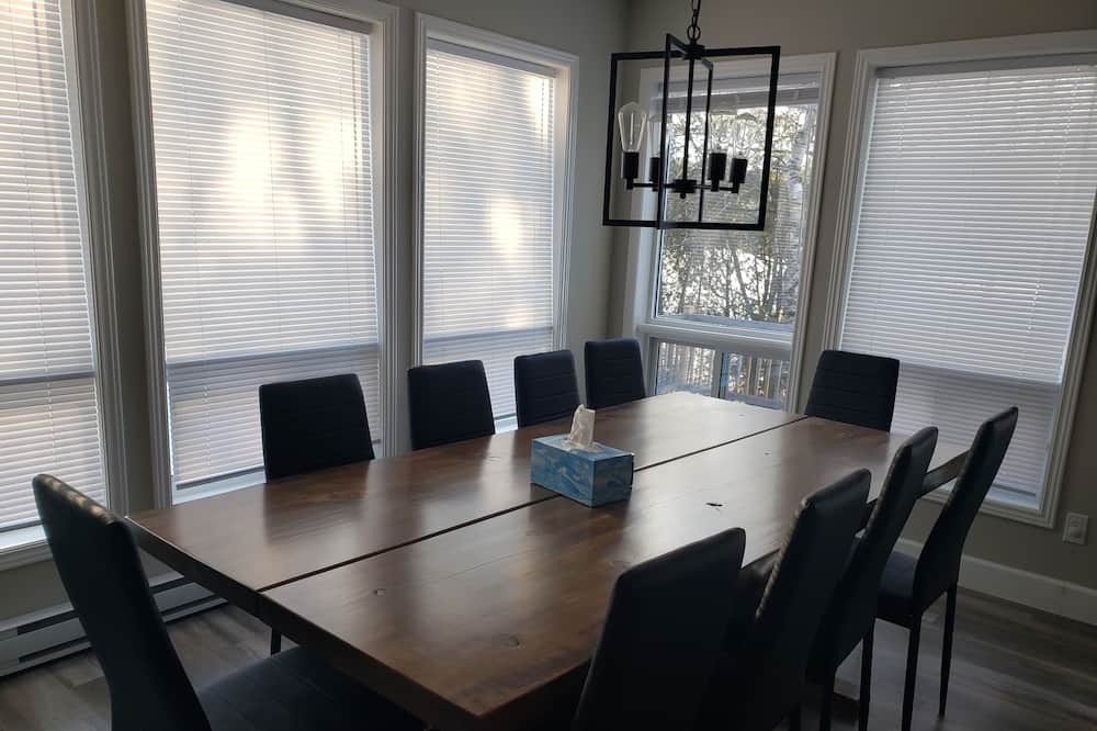 Photo of Kitchen in North Frontenac