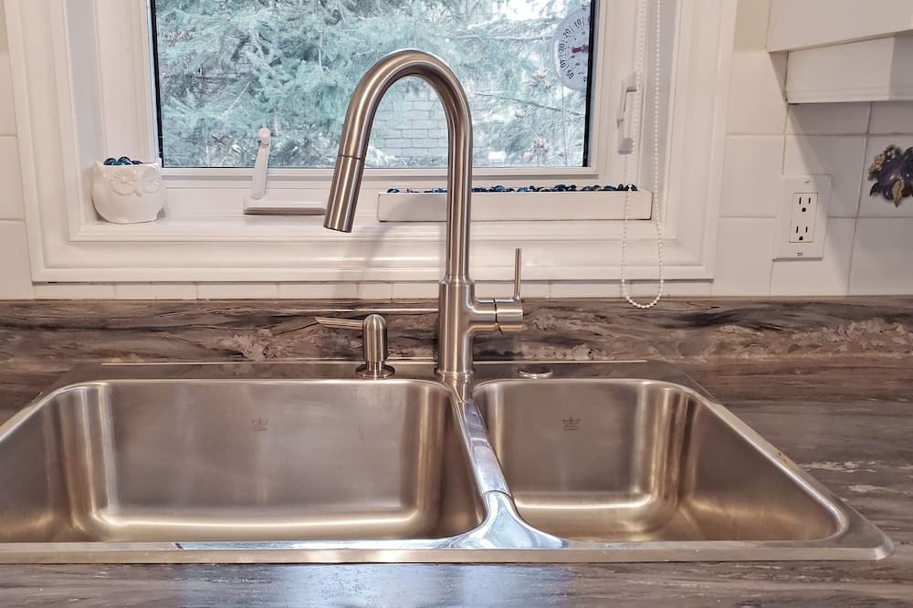 Photo of Kitchen in Grand Bend