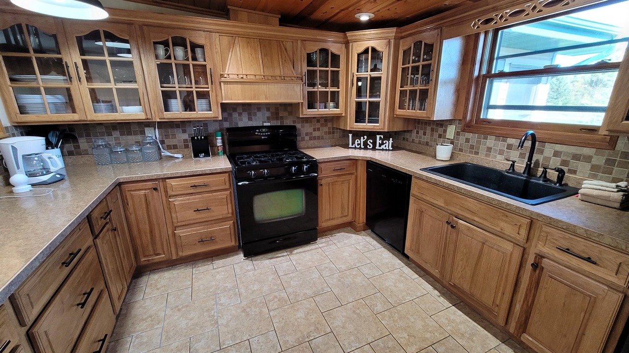 Photo of Kitchen in French River