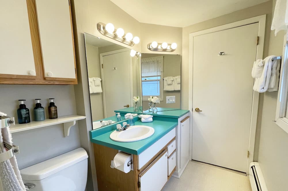 Photo of Bathroom in Duluth