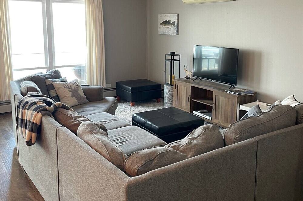 Photo of Livingroom in Alexandria