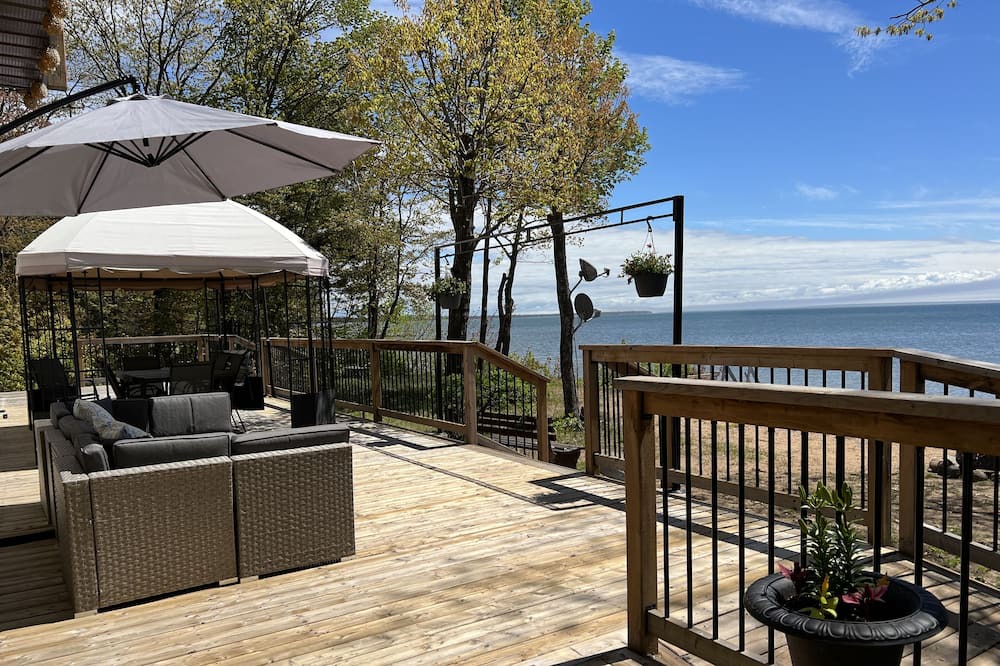 Photo of Patio Balcony in Algoma District