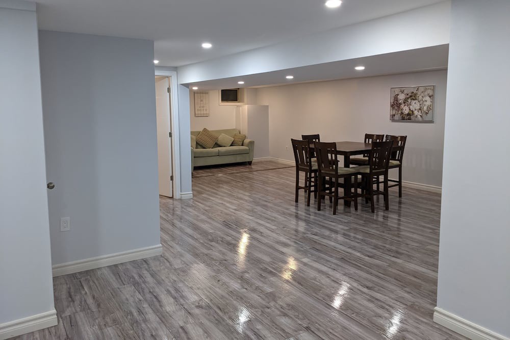 Photo of Livingroom in Roseneath