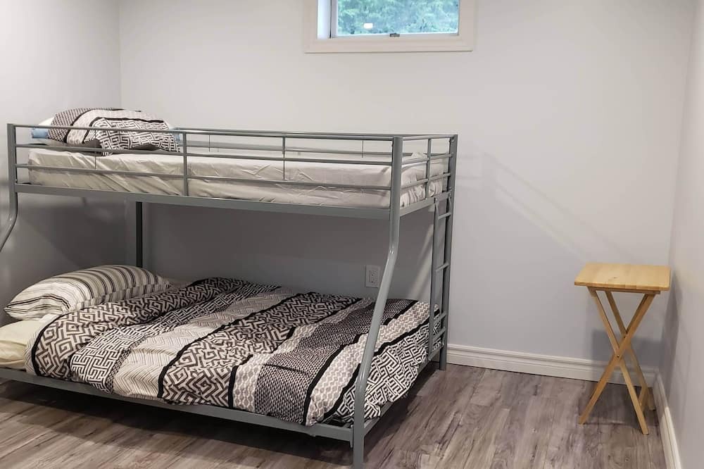 Photo of Bedroom in Roseneath