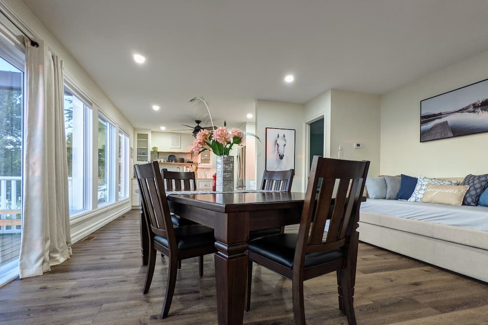 Photo of Bedroom in Roseneath