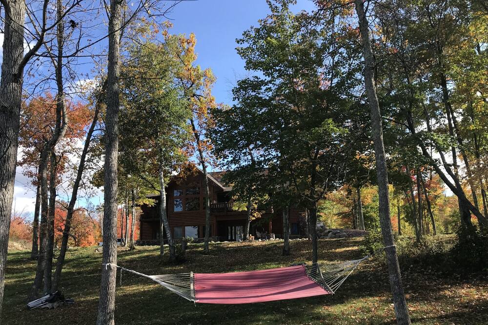 Photo of Outdoor in Grand Rapids
