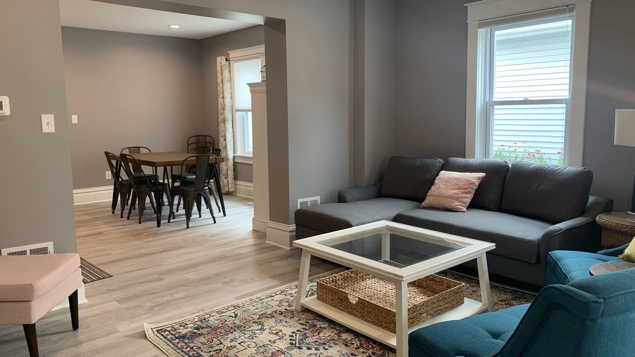 Photo of Livingroom in Lake City