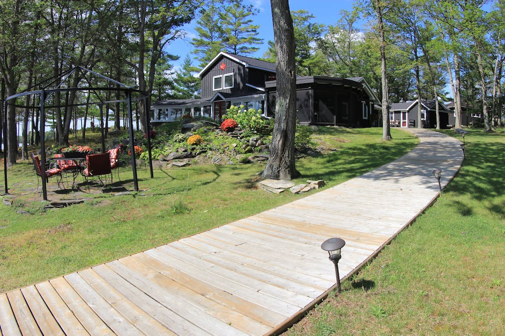 Photo of Outdoor in Severn
