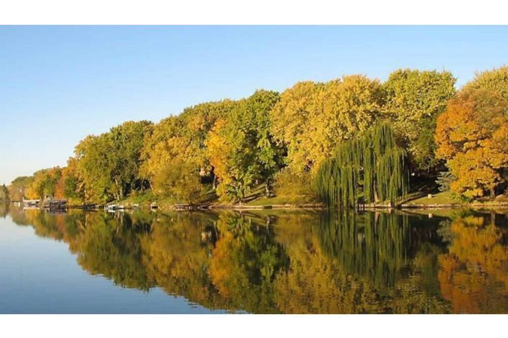 Photo of Outdoor in Fairmont