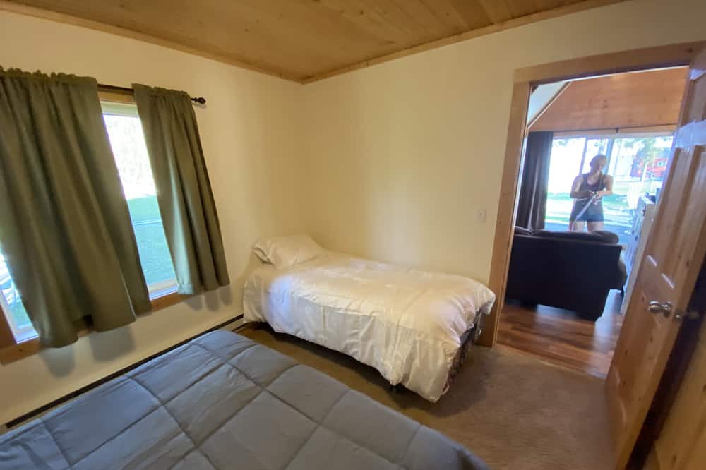 Photo of Bedroom in Long Beach