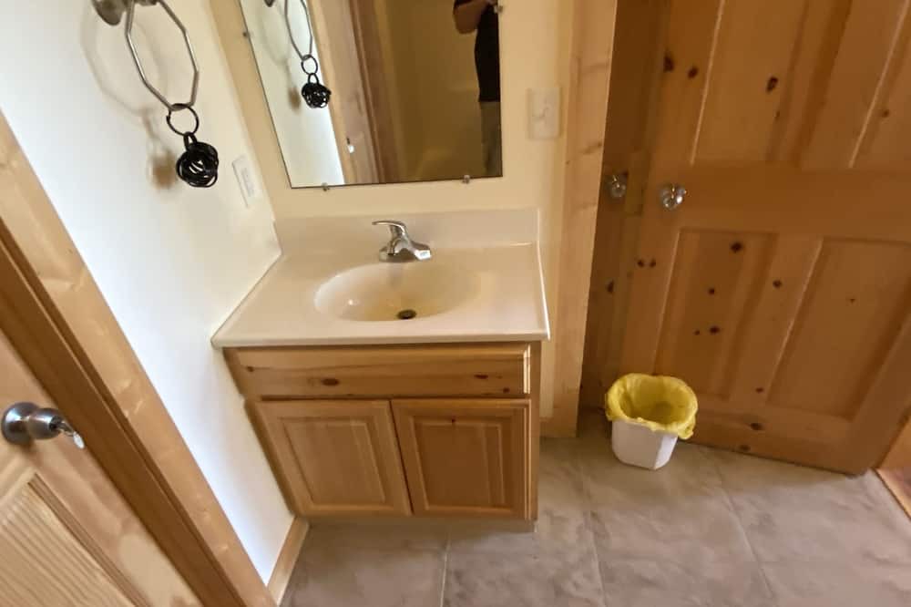 Photo of Bathroom in Long Beach
