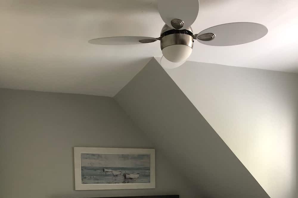 Photo of Bedroom in Balm Beach