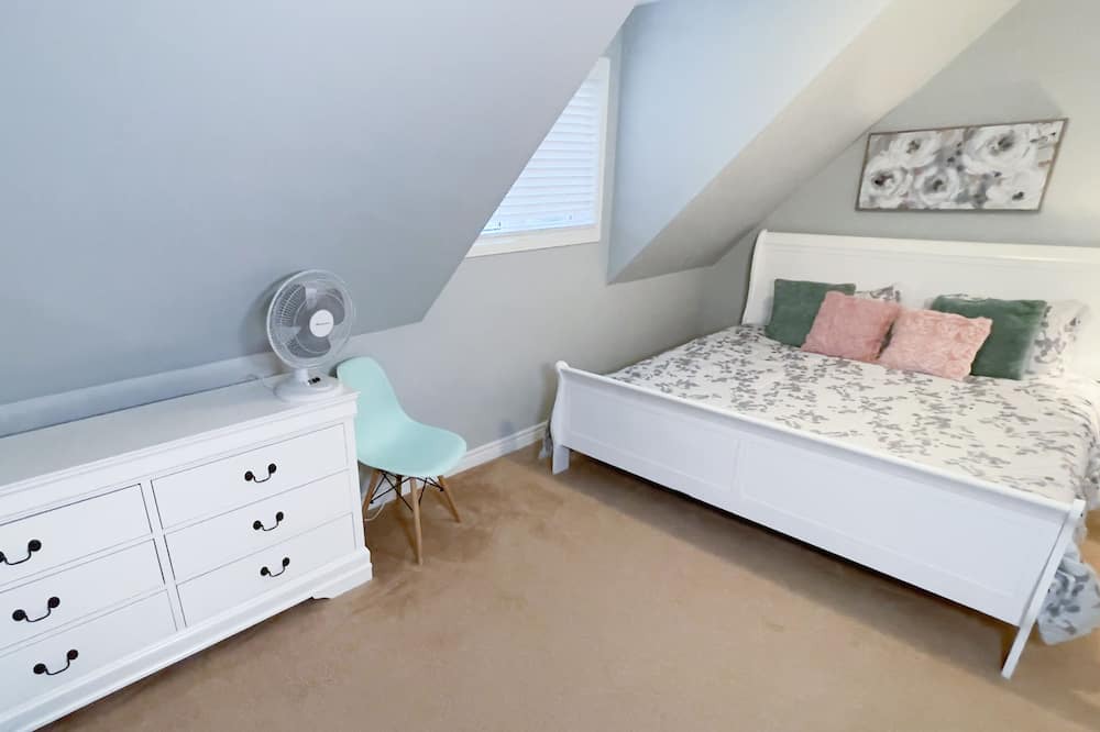 Photo of Bedroom in Balm Beach