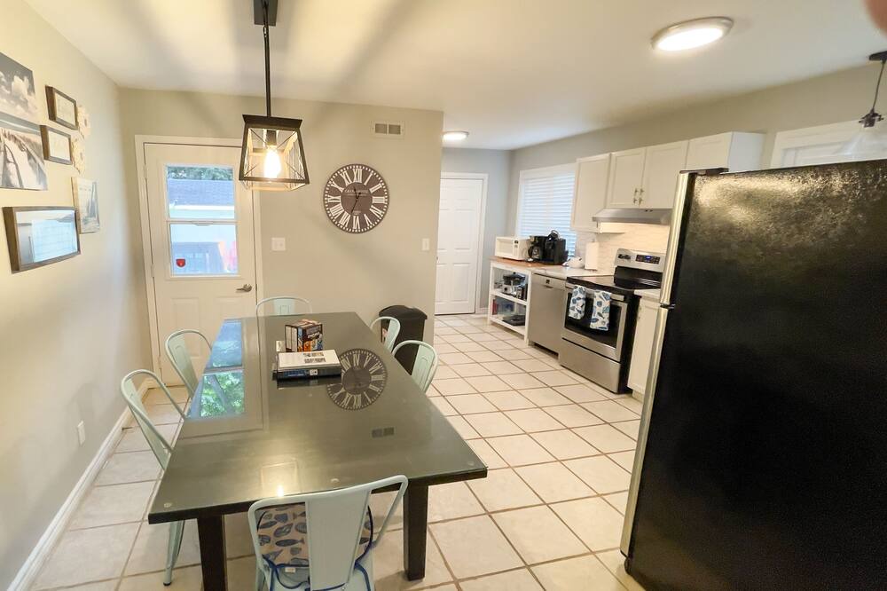 Photo of Kitchen in Balm Beach