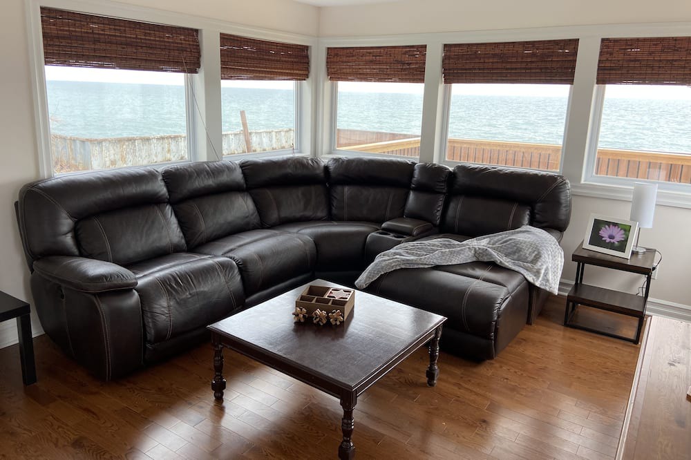 Photo of Livingroom in Harwich