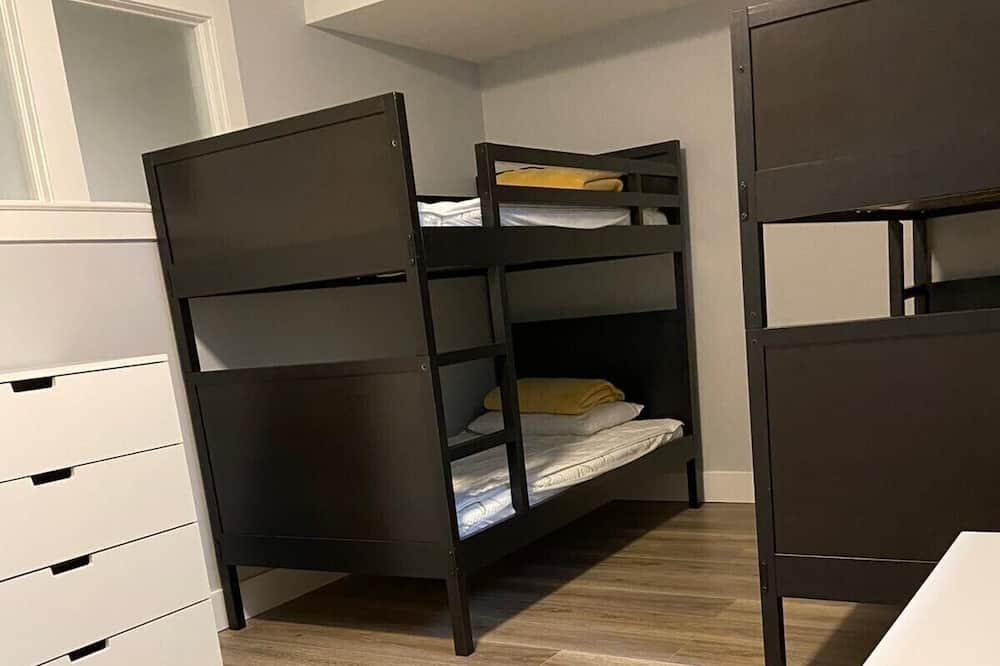 Photo of Bedroom in Grand Bend