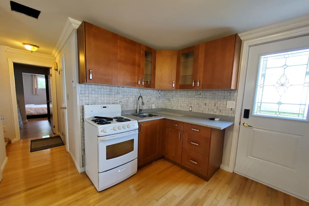 Photo of Kitchen in Deseronto