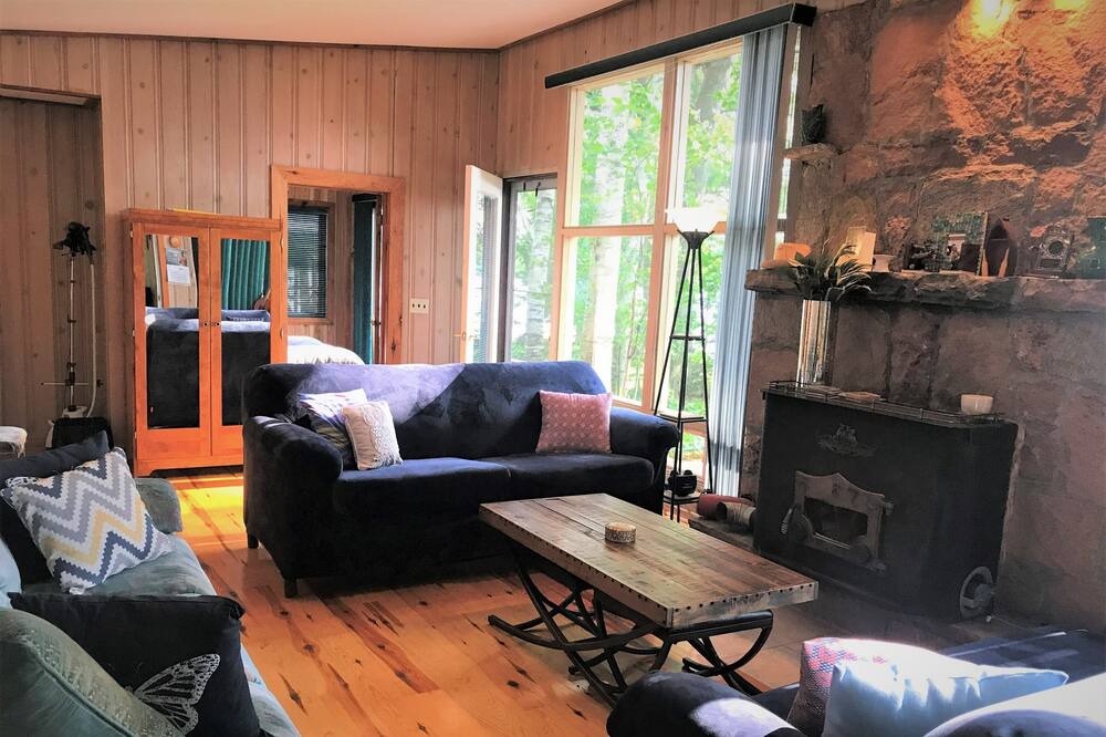 Photo of Livingroom in Port Stanton