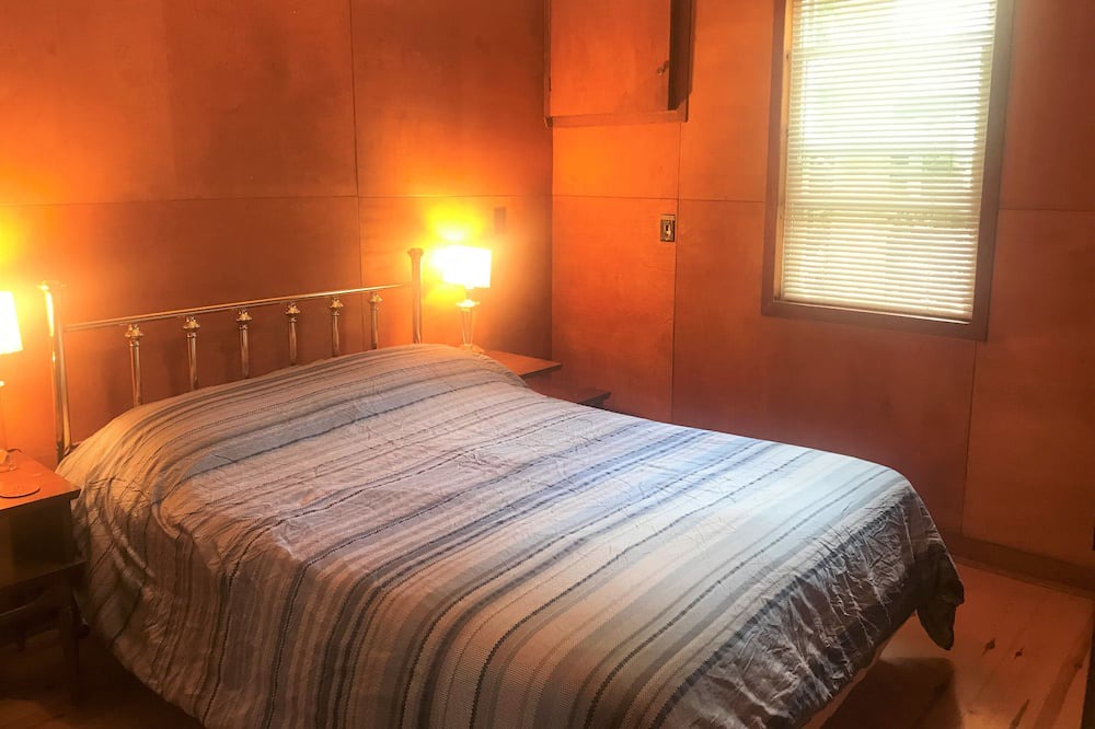 Photo of Bedroom in Port Stanton