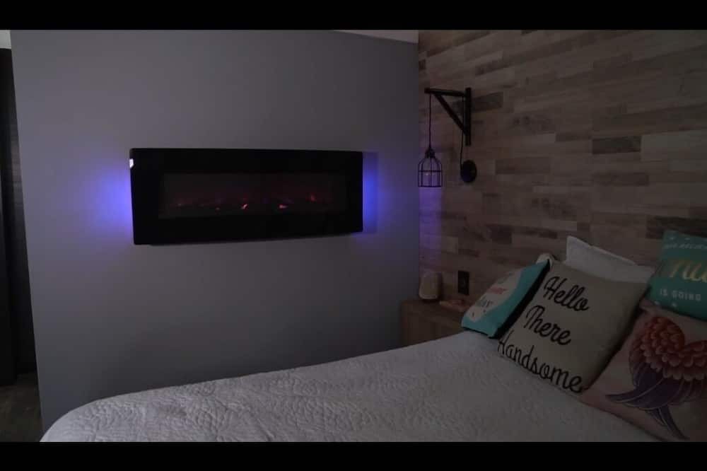 Photo of Bedroom in Stoney Creek