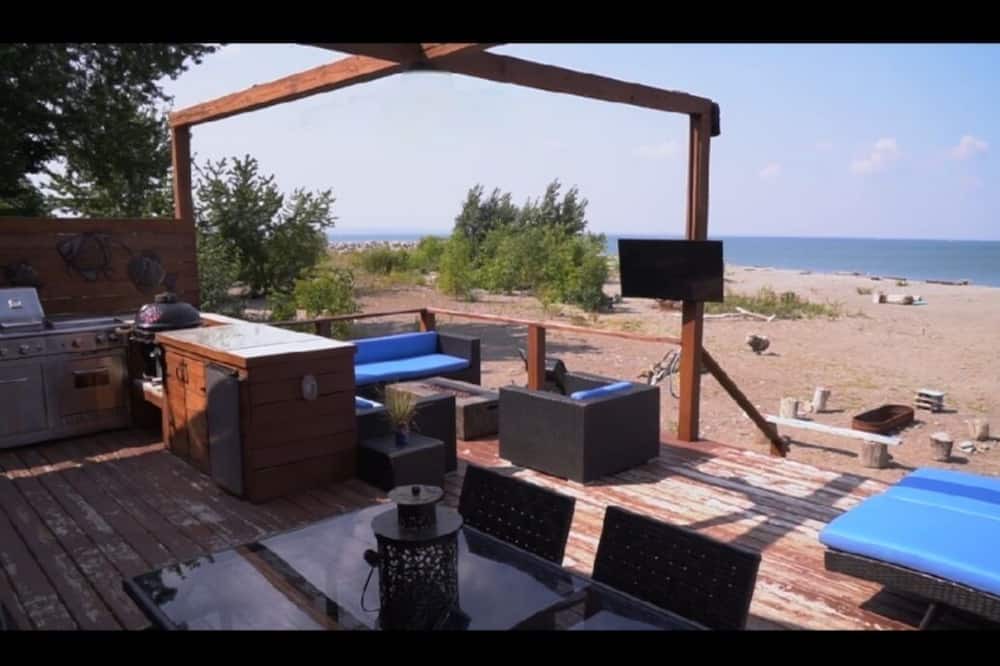 Photo of Patio Balcony in Stoney Creek