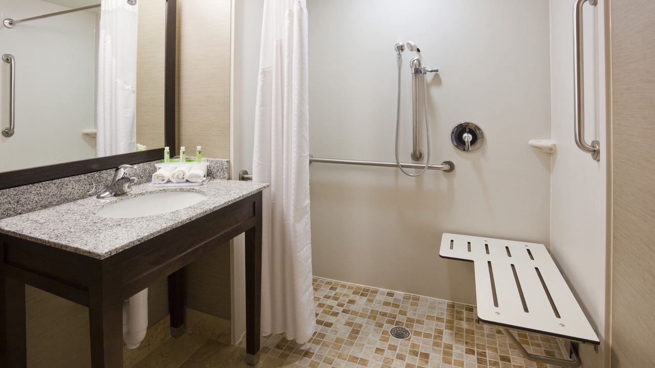Photo of Bedroom in Willmar