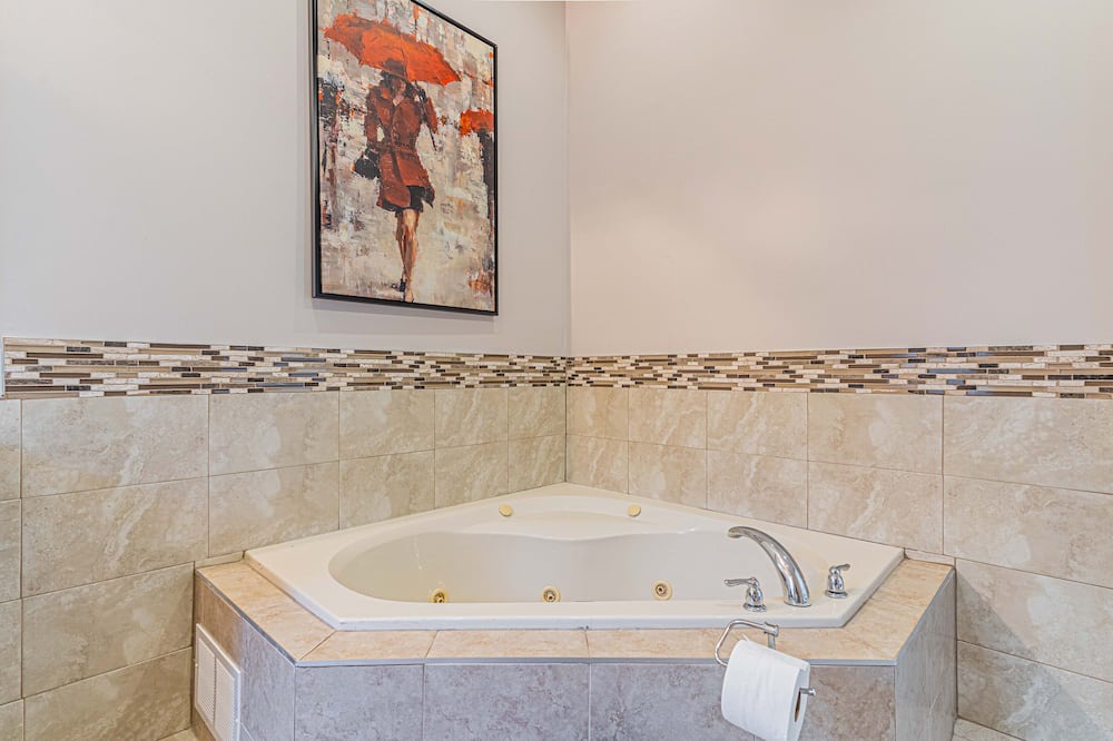 Photo of Bathroom in Tiny
