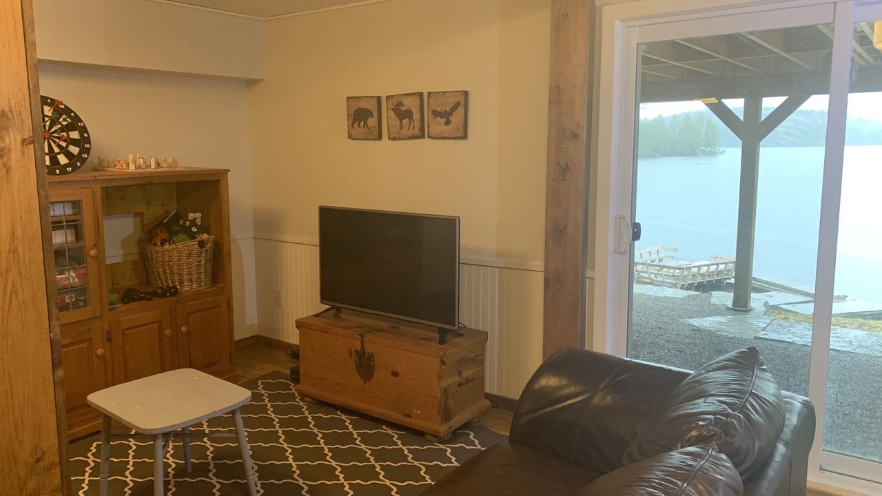 Photo of Livingroom in Dysart et al