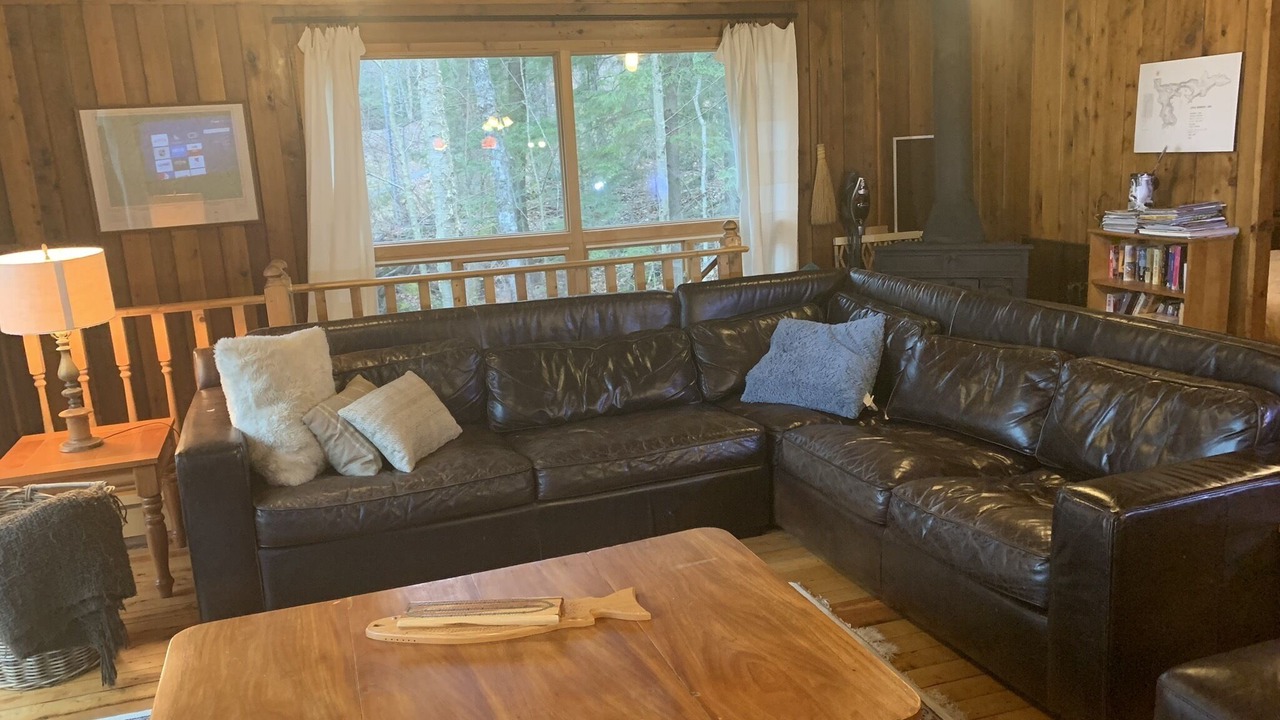 Photo of Livingroom in Dysart et al