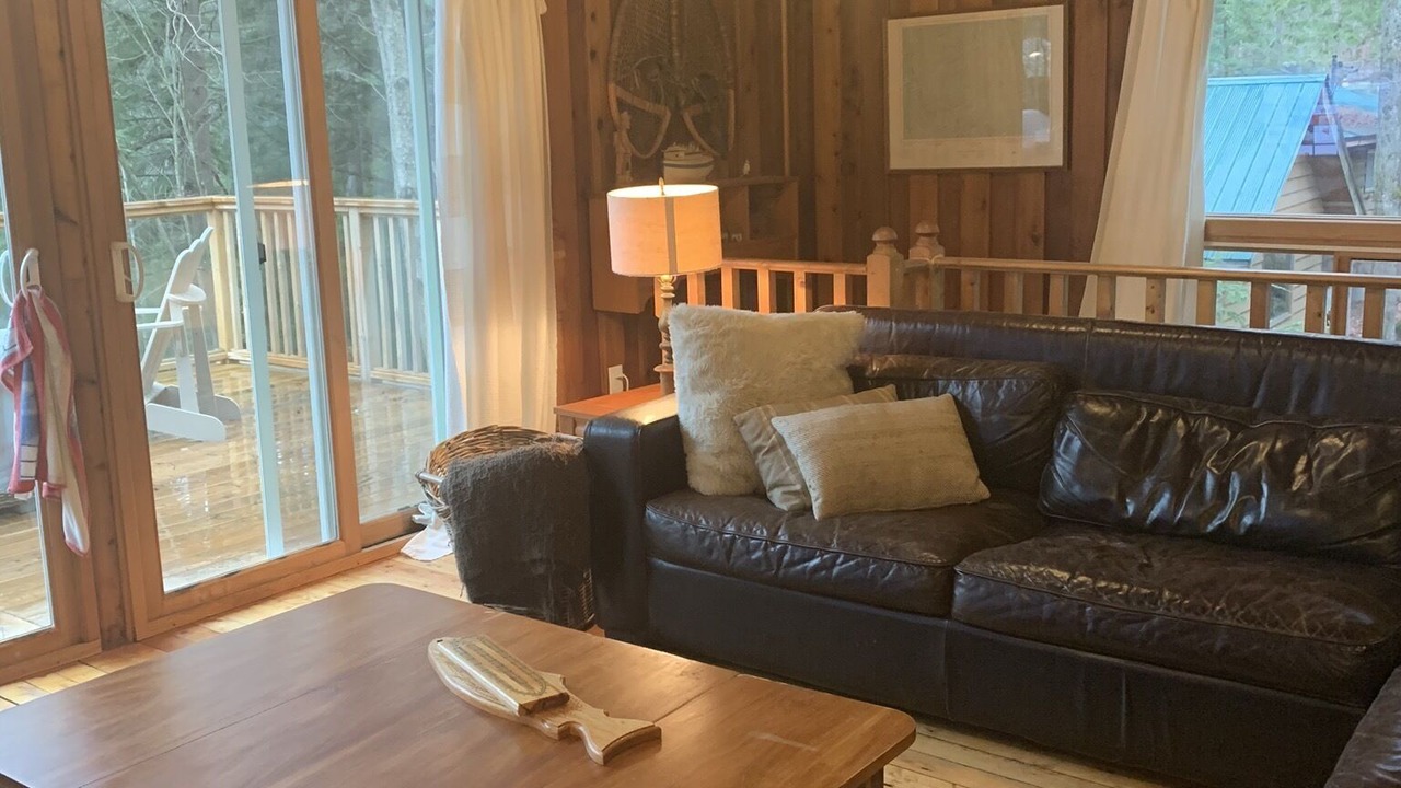Photo of Livingroom in Dysart et al