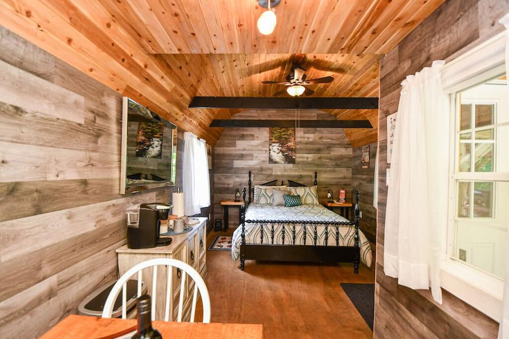 Photo of Bedroom in Woodview