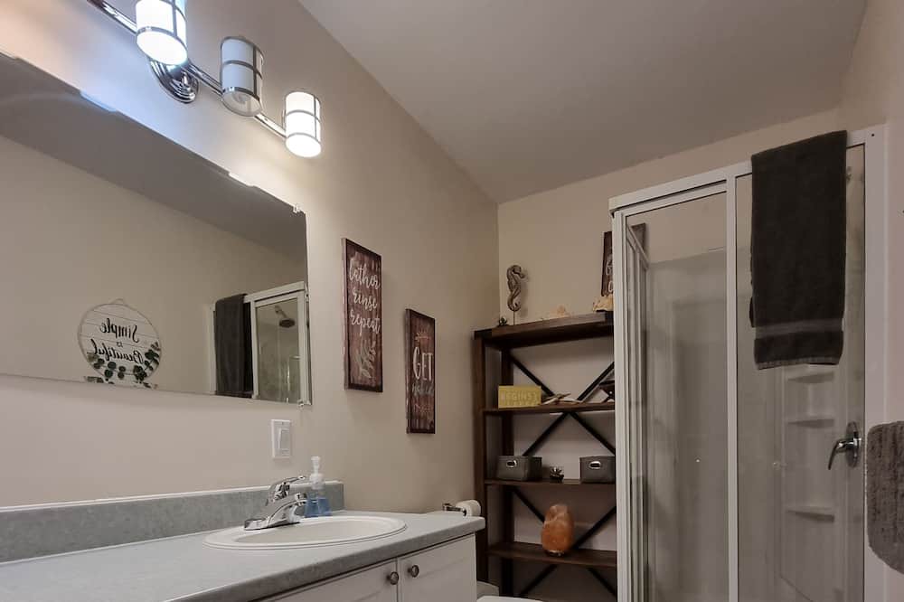 Photo of Bathroom in Manitoulin District