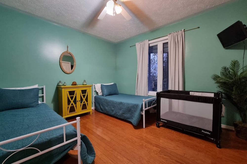 Photo of Bedroom in Manitoulin District