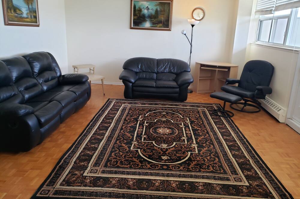 Photo of Livingroom in Glenridge