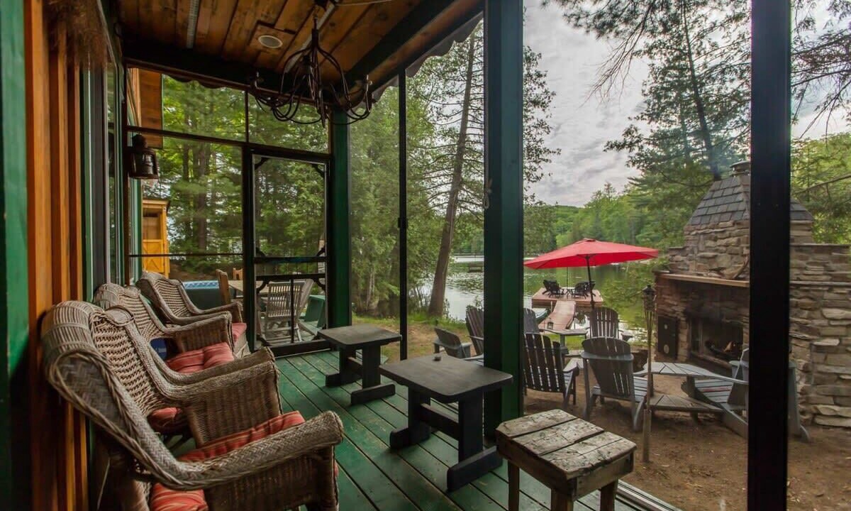 Photo of Livingroom in Trent Lakes