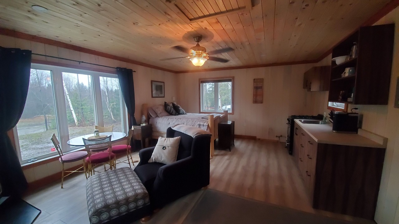 Photo of Livingroom in Garson
