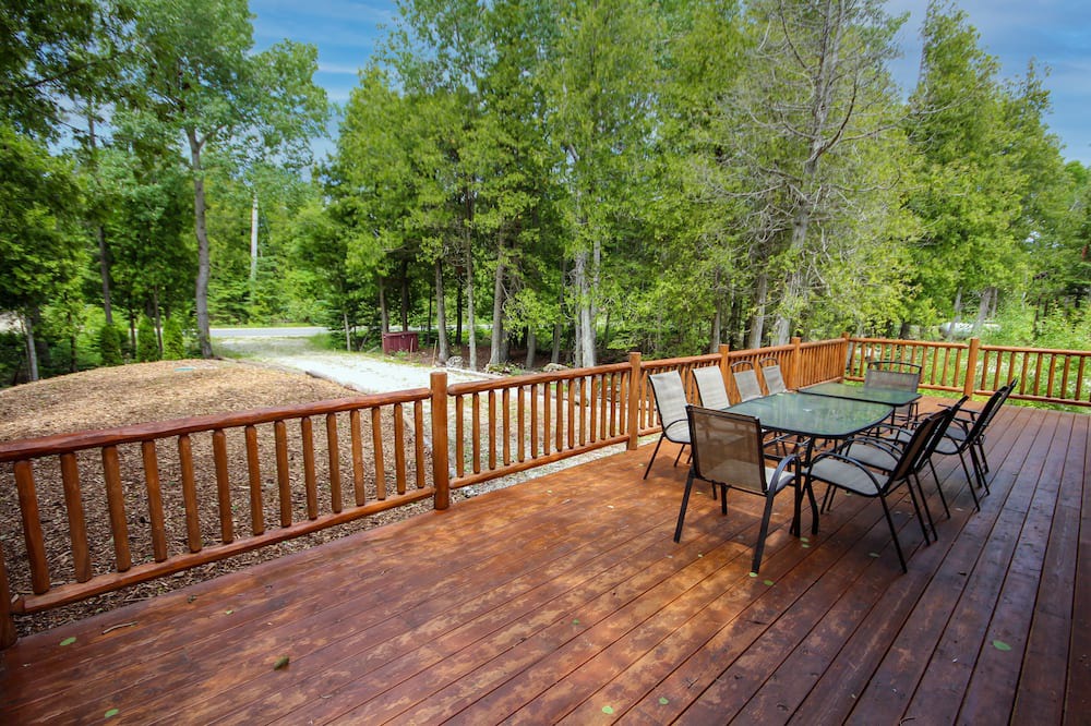 Photo of Patio Balcony in Tobermory