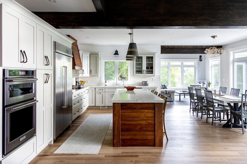 Photo of Kitchen in Dysart et al