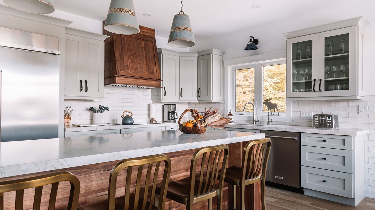 Photo of Kitchen in Dysart et al